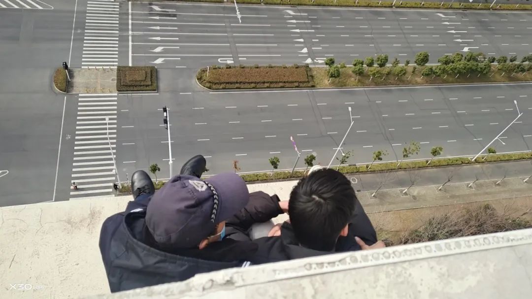 高楼.jpg